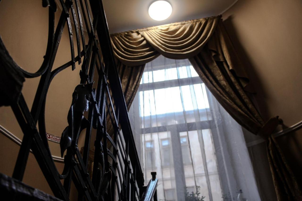 Dimitris Apartment Lviv Kültér fotó