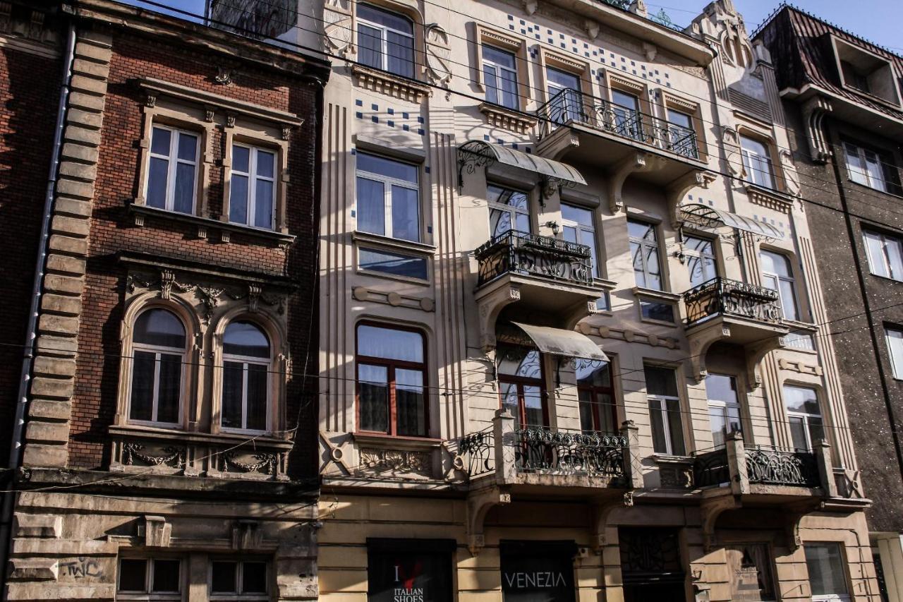 Dimitris Apartment Lviv Kültér fotó